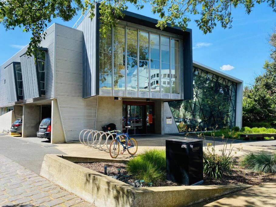 East Melbourne Unit With Courtyard 아파트 외부 사진